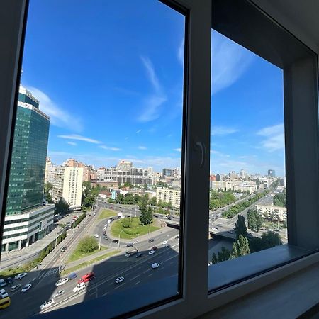 Жк"Манхэттен"На Берестейском Проспекте Kiev Esterno foto